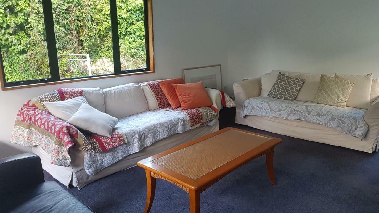 Tranquil Treehouse Villa Christchurch Kültér fotó